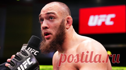 Тренер бразильского бойца UFC Уокера: он уже думает как русский. Основатель спортивного клуба Gor MMA тренер Гор Азизян высказался о бойце Вальтере Уокере. Читать далее