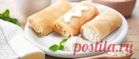 Топ-10 идей начинок для блинов с творогом: сладкие и соленые Соленые творожные начинки для блинов: с сёмгой, майонезом, чесноком и зеленью, маринованными огурцами, твердым сыром. Сладкие начинки с творогом: с малиной, бананом, сгущенным молоком, яблоками. Пошаговое приготовление с фото, советы для хозяек.