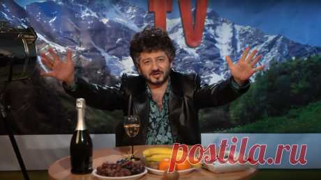 Розыгрыш от Жорика Вартанова - Живой диалог по телефону ! Самое улётное и прикольное живое поздравление по телефону в прямом эфире, от лучшего ведущего нашей страны Жорика Вартанова. Супер розыгрыш для Ваших женщин, мужчин, девушек, подруг, друзей и коллег!