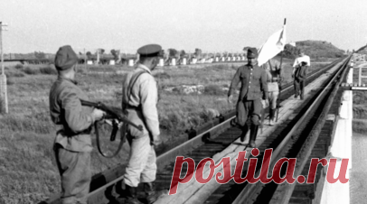 Советско-монгольские войска 80 лет назад освободили от японцев уезд Чжанбэй. Советско-монгольская конно-механизированная группа 80 лет назад освободила уезд Чжанбэй в рамках Маньчжурской операции. Локация являлась важным опорным пунктом и крупным узлом дорог, поэтому для захвата требовался стремительный удар. Читать далее