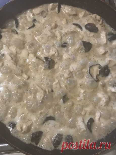 Курица с кускусом в азиатском стиле