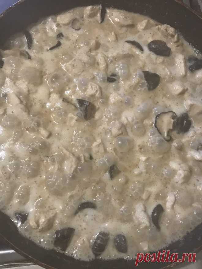 Курица с кускусом в азиатском стиле