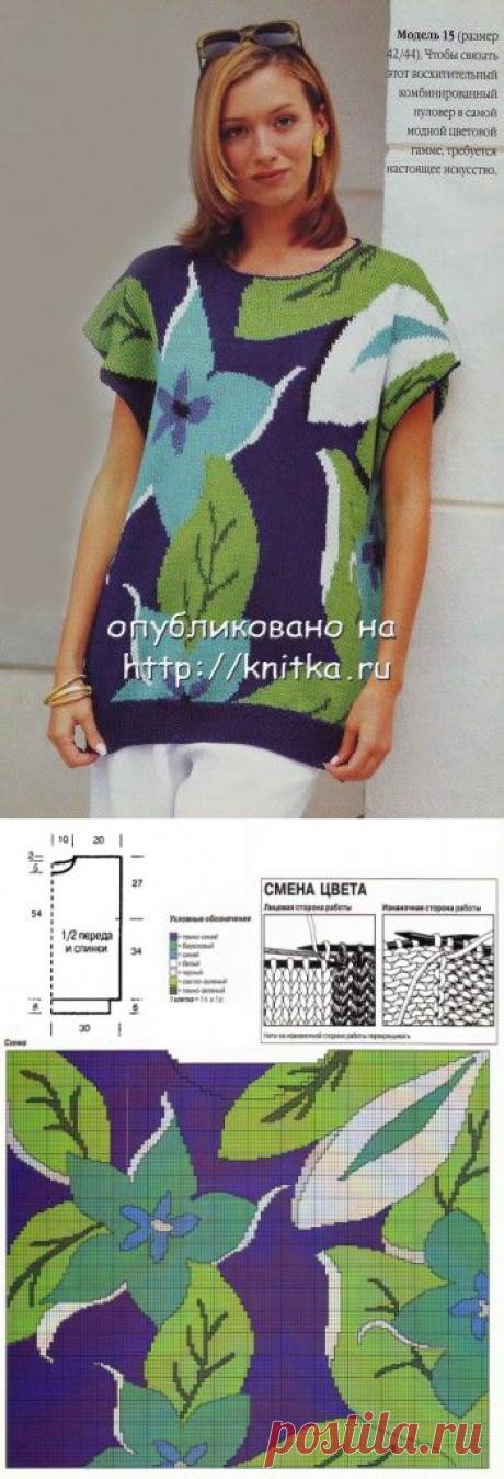 Машинное вязание. Женский пуловер с цветочным узором