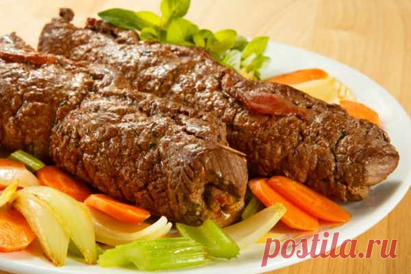 Женщины млеют от вида, мужчины — от вкуса! Дважды к столу звать не приходится — налетают и разметают вмиг. Порадуй домашних сытным блюдом. — Домашняя кулинария