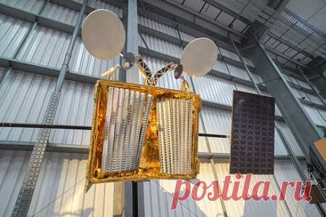 OneWeb оставила попытки вернуть свои спутники с Байконура. OneWeb практически оставила попытки вернуть свое оборудование с космодрома Байконур. Об этом сообщил исполнительный директор компании Нил Мастерсон. Его заявление передает Reuters. Речь идет, в частности, о 36 космических аппаратах общей стоимостью около 50 миллионов долларов.