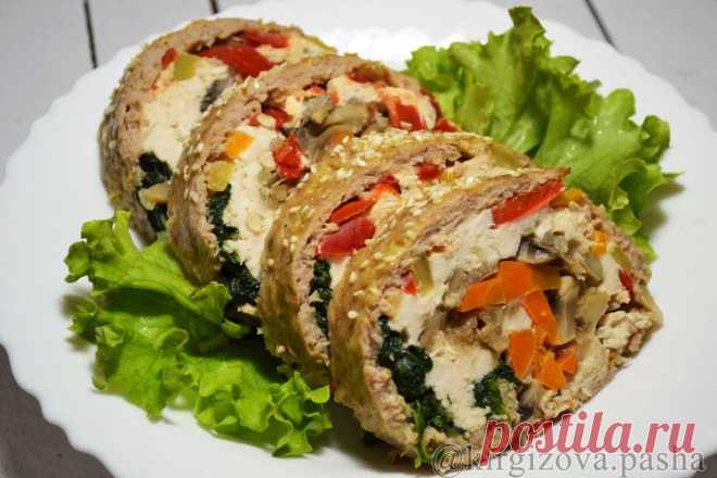 Праздничный мясной рулет - Простые рецепты Овкусе.ру