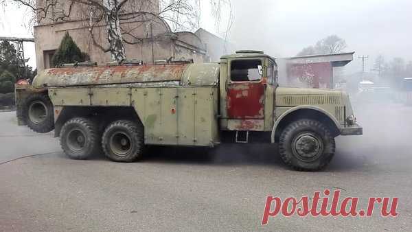 Посмотрите, сколько дыма выбрасывает старая военная Tatra 111 | Все о грузовиках – Trucksplanet | Яндекс Дзен