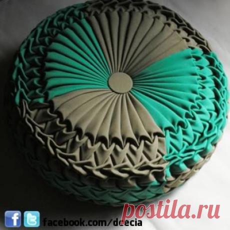 Debora Ledesma приколол(а) это к доске Smocking / Capitone. | Pintere…