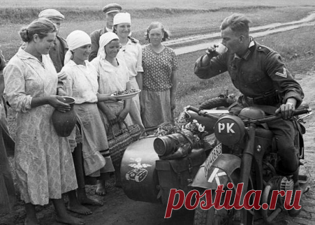 Как старообрядцы создали свое «государство» на оккупированной Гитлером территории Республика Зуева была формой старообрядческого самоуправления на оккупированной немцами территории. Зуевцы отбивались и от партизан, и от фашистов, и от эстонской полиции, но потом пошли на сотрудниче…