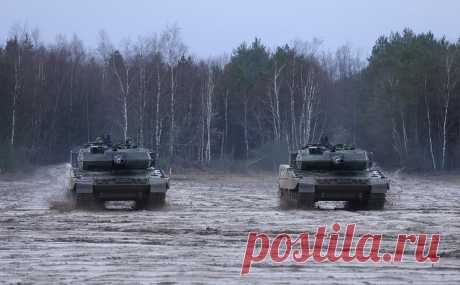 Португалия согласилась отправить Украине танки Leopard. Португалия передаст Украине танки Leopard, правительство страны работает над этим, сообщил премьер-министр Антониу Кошта, передает Diario de Noticias.