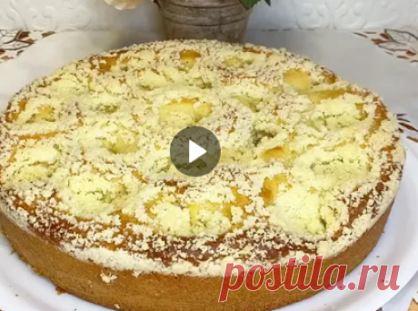 ПЫШНЫЙ ДРОЖЖЕВОЙ ПИРОГ БЕЗ ЗАМЕСА
Нежный, рассыпчатый, дрожжевой, пирог без вымешивания теста руками. Достаточно просто смешать ингредиенты венчиком
Тесто:
Молоко - 150мл Сахар - 100г Ванильный сахар - 8г Дрожжи - 5г Яйцо - 3шт Сливочное масло - 100г Соль - ½ ч.л. Мука - 380г
Начинка:
Смородина (замороженная) - 250г Сахар - 70г Кукурузный крахмал - 15г Вода - 20мл
Штрейзель (мучная посыпка):
Сахар - 50г Мука - 80г Сливочное масло - 40г