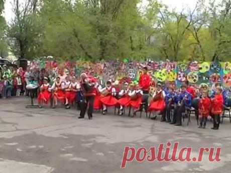 "Карело-финская полька".  Оркестр Евгения Простомолотова - YouTube