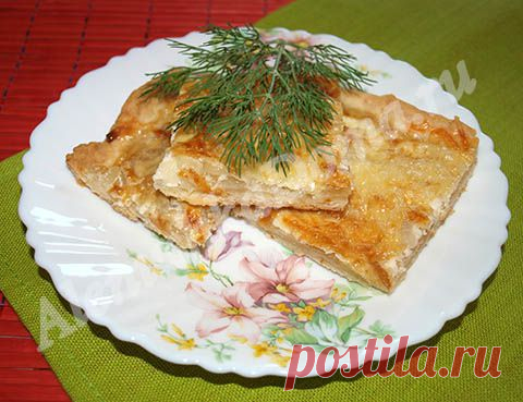 Луковый пирог с сыром