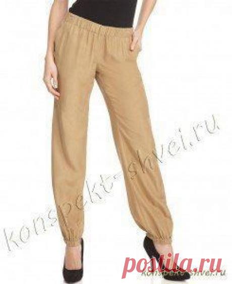 ​Шьем легко шаровары Шьем легко шароварыБрюки шаровары можно использовать как пляжную, повседневную или нарядную одежду. Все зависит от того, какую ткань вы выбрали для пошива этого изделия. Это может быть сатин, лен, шифон или креп-атлас.