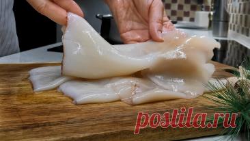 Улетает на ура, а разгадать состав никто не может. Вот это вкус! Самый интригующий салат с кальмарами "Розовый фламинго" на Новый год | Розовый баклажан | Дзен