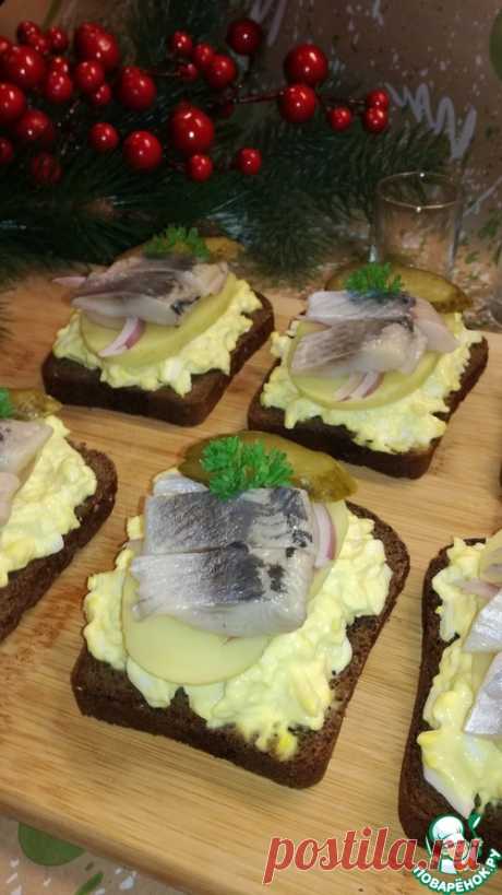 Бутерброды закусочные "Русские" – кулинарный рецепт