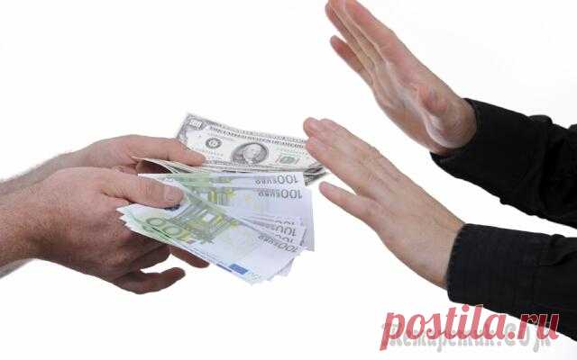 Передаются ли долги по кредиту после смерти заемщика по наследству?