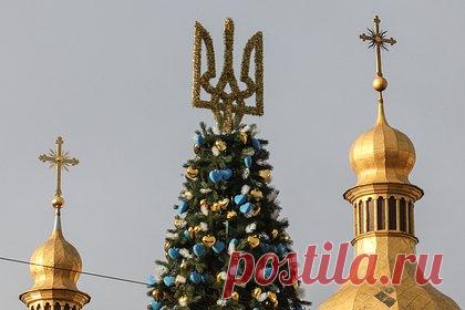 Генерал ВСУ возмутился растратой бюджета на благоустройство Киева. Киевская государственная городская администрация (КГГА) ворует бюджетные средства вместо их отправки на помощь Вооруженным силам Украины (ВСУ). Об этом заявил отставной генерал ВСУ Сергей Кривонос. По его словам, КГГА направила только один процент бюджета на помощь украинской армии, «распилив» остальные деньги.