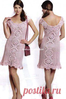 Платье с цветочными мотивами