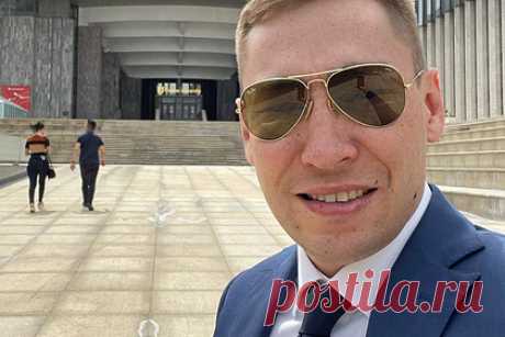 В Казахстане обвинили «Ленту.ру» в розыгрыше карты «русских обижают». Казахстанский адвокат Аскар Каймаков обвинил российские СМИ в желании «разыграть карту “русских людей обижают”» из-за освещения процесса над российским бизнесменом Виктором Балашовым. Каймаков также вспомнил речь Владимира Жириновского, в которой тот предлагал включить Среднюю Азию в состав России.