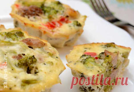 Мини-запеканка с курицей и брокколи