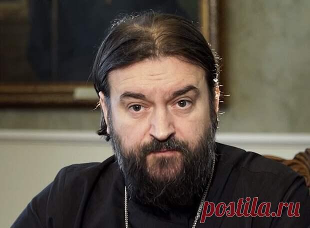 Протоиерей Андрей Ткачев: Люди со страхом, но с интересом лезут к этой огнедышащей пасти, чтобы посмотреть туда поглубже - Спутник - 23 января - 43587077645 - Медиаплатформа МирТесен Я заметил такую вещь: когда рассказываешь что-либо, касающееся конца света, сгущения туч, приближения последних времен тревожно-трепетных, то это собирает большую аудиторию. Люди со страхом, но с интересом лезут к этой огнедышащей пасти, чтобы посмотреть туда поглубже. Когда же говоришь о - 23...