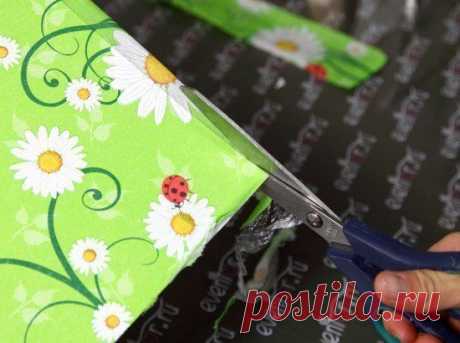 Изделия ручной работы. Украшения из фоамирана.