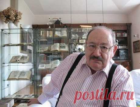 Умберто Эко: «Дорогой внук, учи наизусть» :: Частный Корреспондент