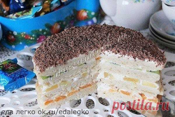 Сметанный торт с фруктами

Ингредиенты:

Для теста:
сметана – 200 грамм;
маргарин - 100 грамм;
сода – 1/2 ч. ложки;
сахар – 1/2 стакана;
мука – 2-2,5 стакана.

Для крема:
сметана 20-25% жирности - 250-300 грамм;
сахар - 100-150 грамм.

Для начинки:
мандарины - 2 штуки,
киви - 1 штука;
ананасы консервированные - 150 грамм;
или другие фрукты.

Приготовление:

Предлагаю вариант доступного и очень вкусного домашнего сметанного торта с различными фруктами. Для него я пеку песоч...