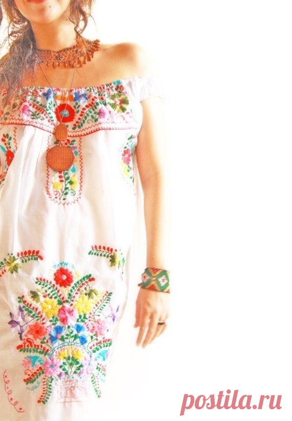 Blanco Nubes colorful off shoulder Mexican от AidaCoronado на Etsy