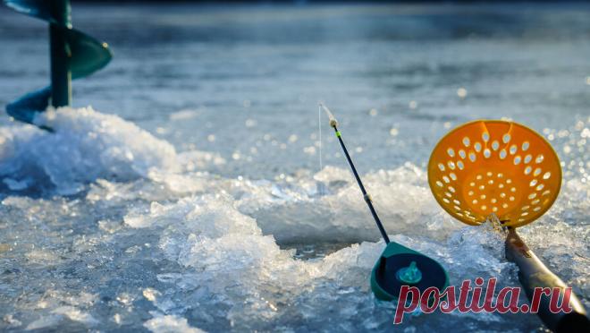 Отец с шестимесячным ребенком в коляске провалились под лед на рыбалке. В Челябинской области отец отправился на рыбалку с ребенком в коляске и они оба провалились под лед. Об этом сообщает агентство новостей "Доступ". Инцидент произошел на водоеме вблизи села Катаево в Увельском районе. Местный ...