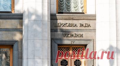 Нардеп Кучеренко: Украине грозит шатдаун из-за катастрофы в управлении. Депутат Верховной рады, замглавы комитета по вопросам энергетики и ЖКХ Украины Алексей Кучеренко заявил в эфире телеканала «Новини.LIVE», что стране из-за катастрофического управления и кризиса системы грозит шатдаун. Читать далее