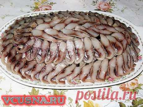 Селёдка над шубой - пошаговый кулинарный рецепт VCUSNA.RU