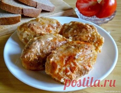 Ленивые голубцы Ленивые голубцы&nbsp;А что у нас к обеду? Очень вкусное домашнее блюдо, как у мамы!🥘🍖🥬🍲Ингредиенты:● Фарш-250 грамм,● капуста 250 грамм,● 0,5 стакана риса,● 1 луковица,● 1 морковь.,● 3 зубчика чеснока,● соль,● перец,● 1 яйцо.&nbsp;Приготовление:Капусту мелко порубить и ошпарить кипятком,...