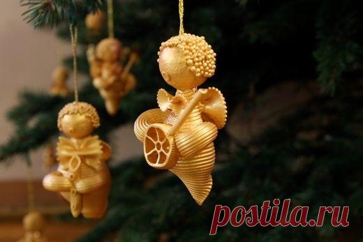 Новогодние поделки из макарон / Новый год / новогодние подарки,поделки и костюмы
