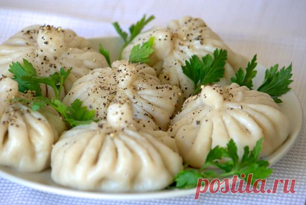 Манты — классика восточной кухни. Вкусно и сытно