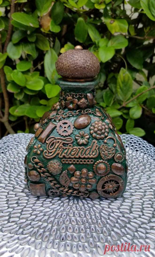 The Friendly Bottle | Etsy