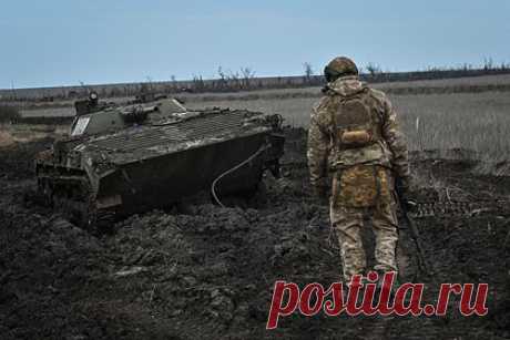 Раскрыты общие потери ВСУ при попытках прорвать границу России за трое суток. При попытках прорвать границу России за трое суток с 12 по 14 марта Вооруженные силы Украины (ВСУ) потеряли более 1,5 тысячи человек, в том числе 500 — безвозвратно. Также уничтожено 18 танков и 23 бронированные машины противника. Данные об этом раскрыло Минобороны Российской Федерации.