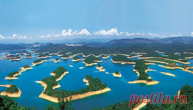 30 замечательных причин посетить Китай. Искусственное озеро Цяньдаоху или Озеро тысячи островов, провинция Чжэцзян.