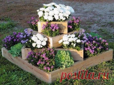 Такую клумбу легко сделать самостоятельно, а как красиво! 