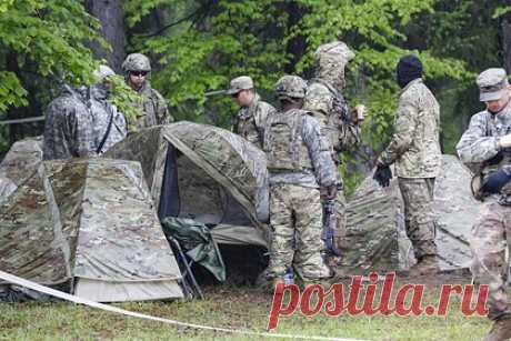 В США допустили введение воинской обязанности из-за России. Бывший советник экс-президента США Рональда Рейгана Даг Бэндоу рассказал, что аппетиты Вашингтона могут привести к введению воинской обязанности в стране. Он добавил, что вмешательство Соединенных Штатов в конфликты по всему миру отталкивает людей от добровольной воинской службы.