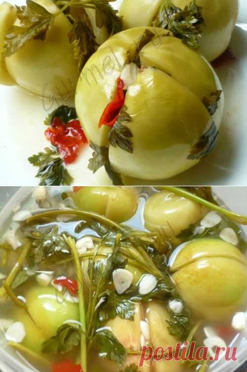 Зелёные помидоры солёные. Очень вкусно! Так что если у вас есть зеленые помидоры, то поспешите!