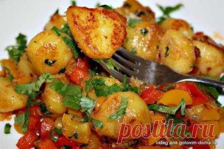 Острая картошка с болгарским перцем • Блюда из картофеля