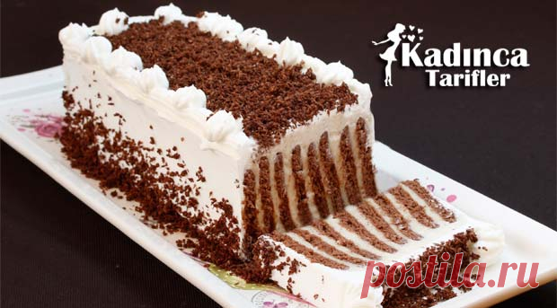 Bisküvili Çizgili Pasta Tarifi Bisküvili Çizgili Pasta Tarifi İçin Malzemeler

	1 paket kakaolu petibör bisküvi.

Kreması için;

	3 su bardağı süt,
	2 buçuk yemek kaşığı un,
	1 yemek kaşığı nişasta,
	4