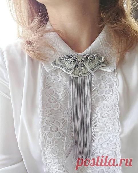 брошь мотылек