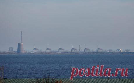 МИД призвал МАГАТЭ «уйти от абстрактных осуждений» обстрелов ЗАЭС. Секретариату МАГАТЭ следует «занять ответственную позицию» по Запорожской АЭС, уйти от «абстрактных осуждений и требований прекращения» обстрелов «без адресной отсылки» и четко указать на виновников атак, заявила официальный представитель МИДа Мария Захарова.