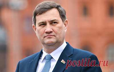 Глава МИД Белоруссии призвал разрушить иллюзию Запада об "умных санкциях". Максим Рыженков выступил на VII министерской встрече Группы друзей в защиту Устава ООН, которая прошла в Нью-Йорке