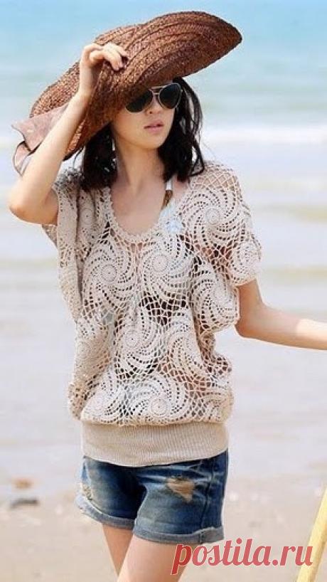 Туника с необычным рисунком Туника с необычным рисункомТуника с необычным рисунком очень понравится своей необычностью и красотой. Творите и делайте мир чудеснее.