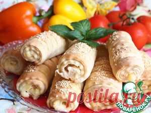 Трубочки с курицей и плавленным сыром - кулинарный рецепт
