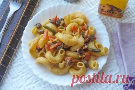 Итальянская паста каватаппи с куриными сердечками и спаржевой фасолью - вкусный обед!